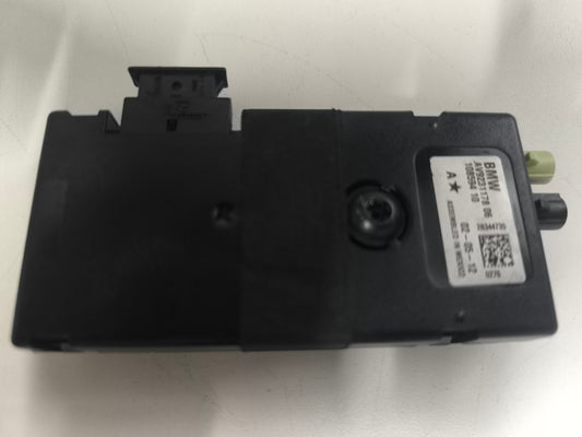 AV923117806 10859410 ANTENA AMPLIFICADORA BMW F30 F34 ORIGINAL